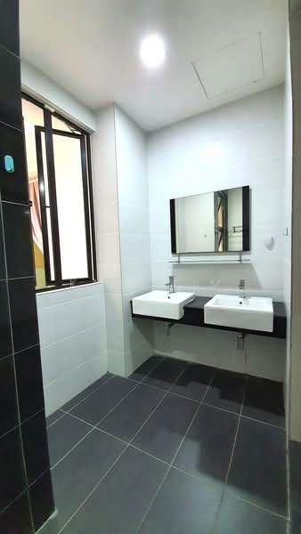 2-storey Terraced House for Sale in East Ledang (Iskandar Puteri (Nusajaya)) - Karl Lim - Bathroom - PropertyGuru.com.my