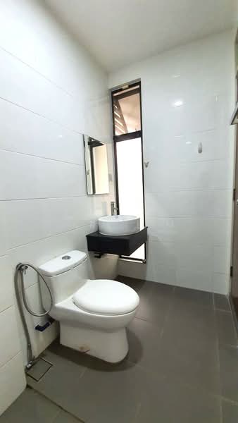 2-storey Terraced House for Sale in East Ledang (Iskandar Puteri (Nusajaya)) - Karl Lim - Bathroom - PropertyGuru.com.my