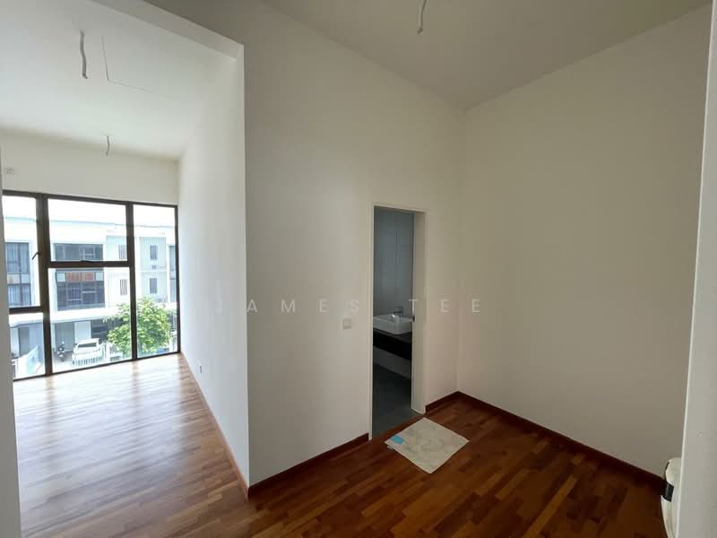 3-storey Terraced House for Rent in Setia Utama (Setia Alam) - James Tee - Interior - PropertyGuru.com.my