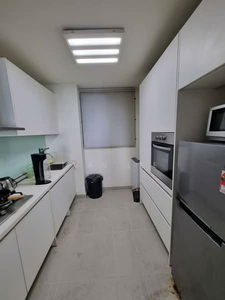Service Residence for Sale at Pacific Star - Ivan Lee - Kitchen - PropertyGuru.com.my