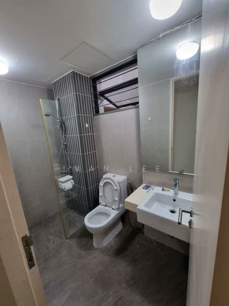 Service Residence for Sale at Pacific Star - Ivan Lee - Bathroom - PropertyGuru.com.my