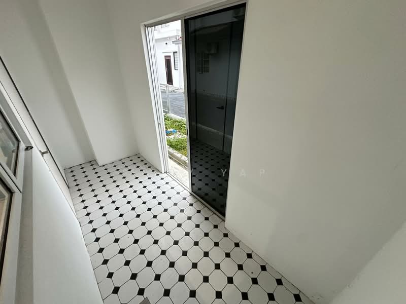 Rumah Teres 2 Tingkat untuk Dijual di Bandar Country Homes (Rawang) - Andy Yap - Exterior - PropertyGuru.com.my