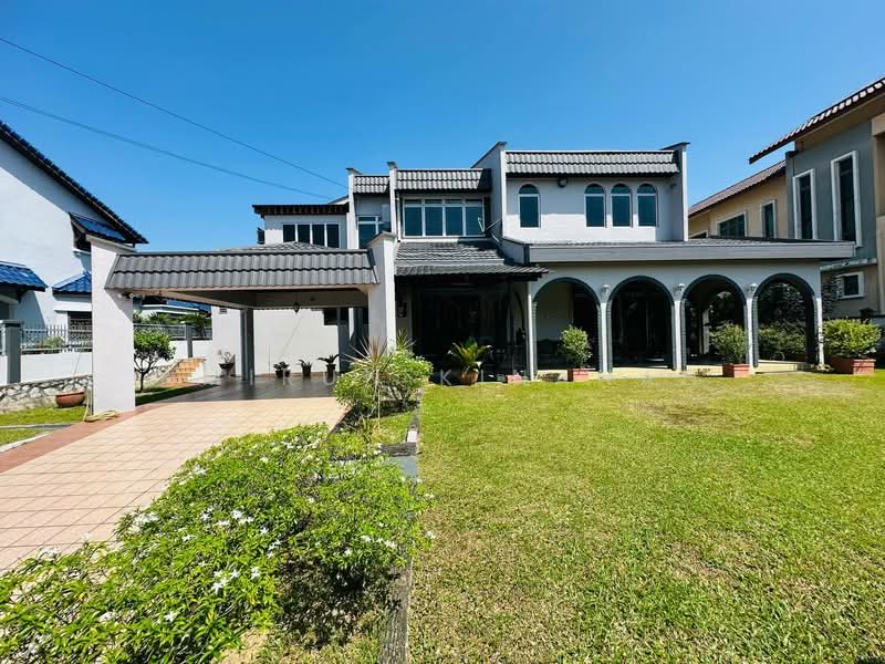 Rumah Banglo untuk Dijual di Seksyen 11 (Shah Alam) - Amirun Kinanah - Exterior - PropertyGuru.com.my