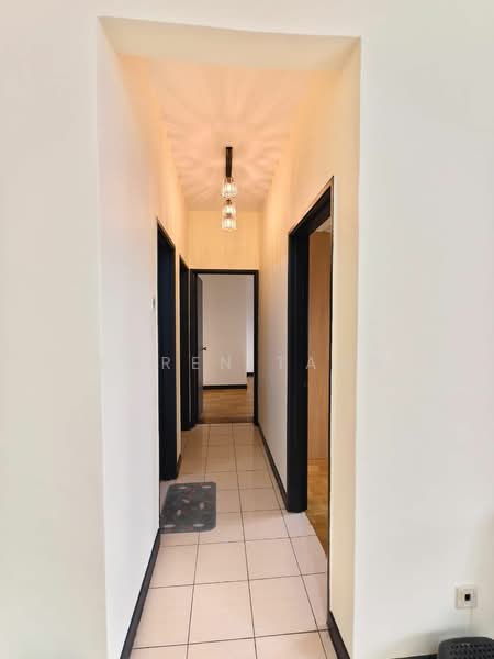 Pangsapuri untuk Disewa di Bukit Belimbing - Karen Tang - Corridor - PropertyGuru.com.my