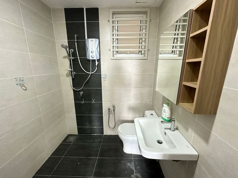 Service Residence for Rent at Pinnacle Sri Petaling - Jx Chay - Bathroom - PropertyGuru.com.my