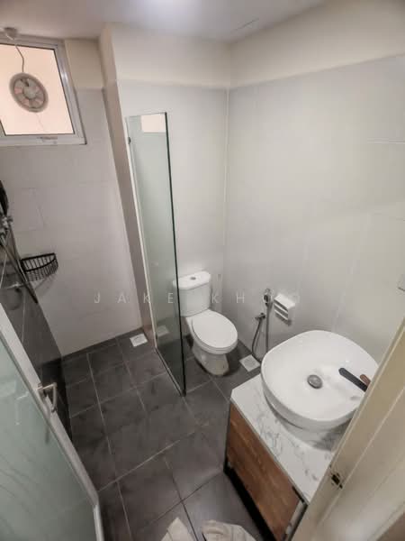 Kondominium untuk Dijual di Mahsuri Square - Jake Khoo - Bathroom - PropertyGuru.com.my