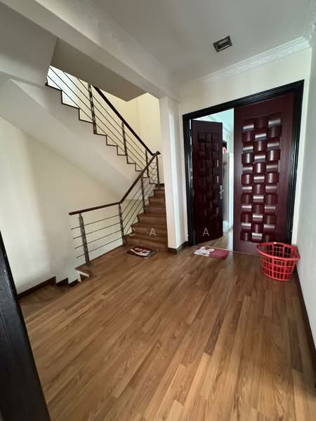 Semi-Detached House for Sale in Taman Naga Emas (Salak South) - Erica Law - Entrance - PropertyGuru.com.my
