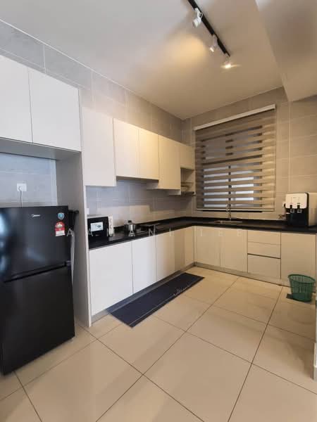 Service Residence for Sale at Twin Tower Residence - Aamani Lee - Kitchen - PropertyGuru.com.my