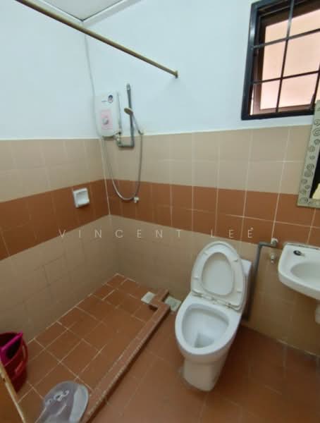 Condominium for Rent at Evergreen Park Acorn & Hazel - Vincent Lee - Bathroom - PropertyGuru.com.my
