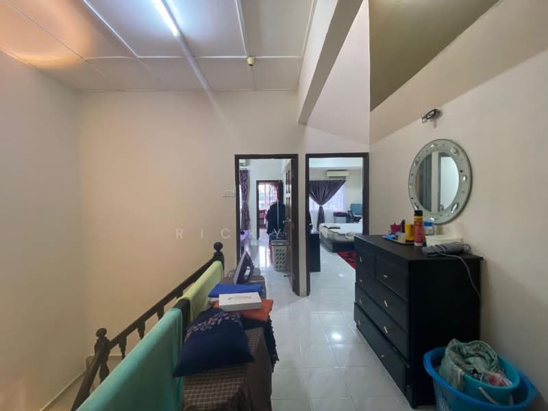 Rumah Teres 2 Tingkat untuk Dijual di Taman Maluri (Cheras) - Ricky Ng - PropertyGuru.com.my