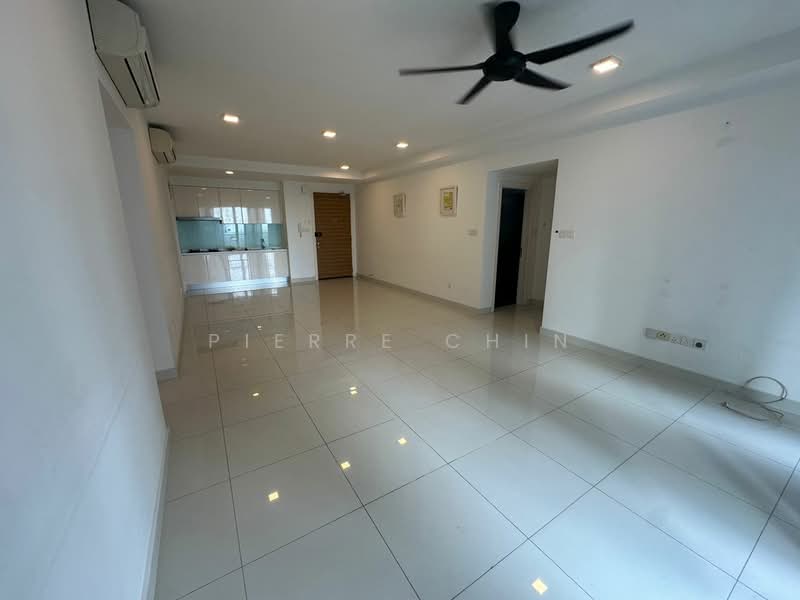 Servis Apartment untuk Dijual di D'Pristine - Pierre Chin - Living Room - PropertyGuru.com.my