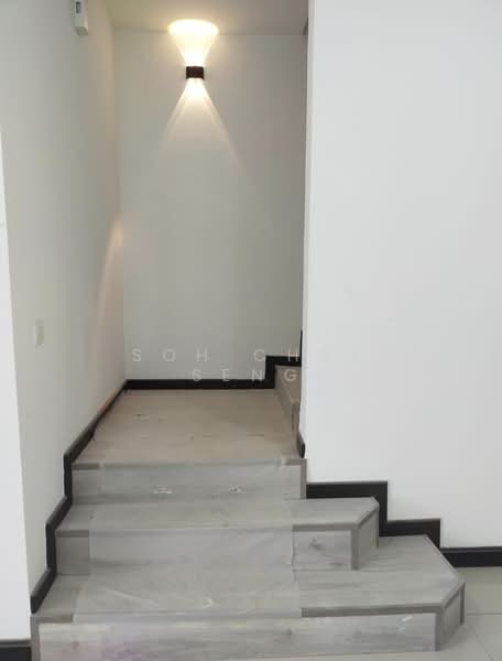 2-storey Terraced House for Rent in Bandar Tiram (Ulu Tiram) - Soh Chai Seng - Entrance - PropertyGuru.com.my