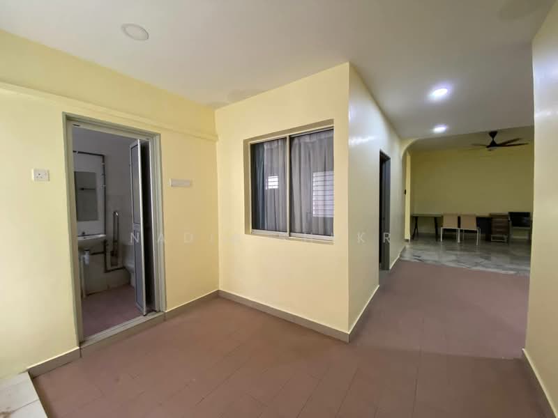 Rumah Teres 2 Tingkat untuk Disewa di Seksyen 13 (Shah Alam) - Nadia Shukri - Interior - PropertyGuru.com.my