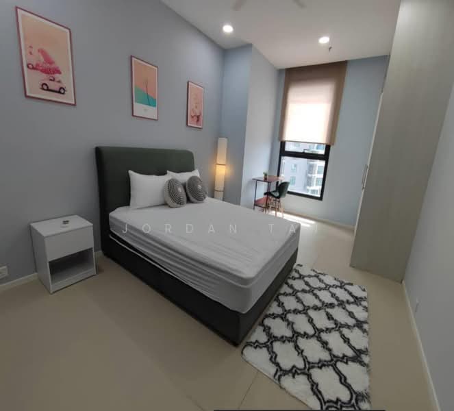 For Rent - Arcoris SOHO