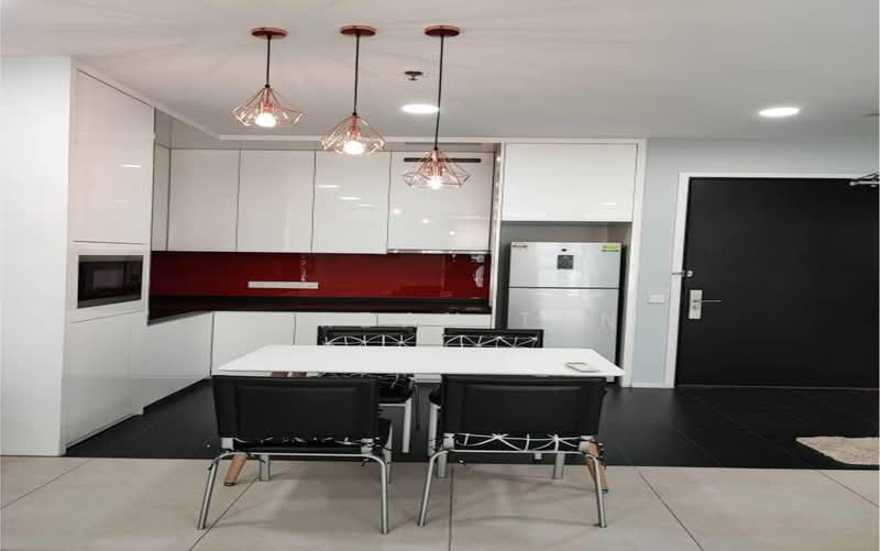 For Rent - Arcoris SOHO