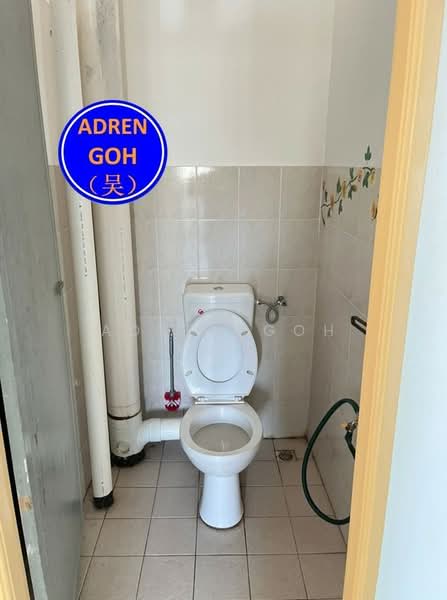Pangsapuri untuk Disewa di Sri Saujana - Adren Goh - Bathroom - PropertyGuru.com.my