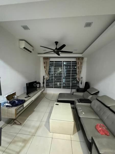 Service Residence for Sale at The Garden Residences - Tommy Tai - Living Room - PropertyGuru.com.my