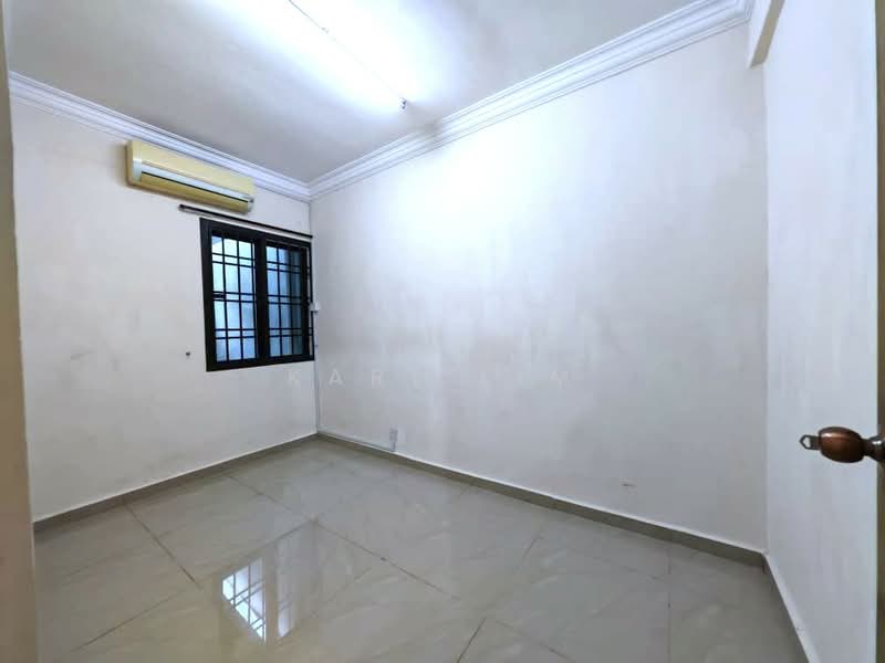 Rumah Teres 2 Tingkat untuk Dijual di Taman Mount Austin (Tebrau) - Karl Lim - Interior - PropertyGuru.com.my