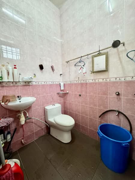2-storey Terraced House for Sale in Bukit Indah (Iskandar Puteri (Nusajaya)) - Lui Lui - Bathroom - PropertyGuru.com.my