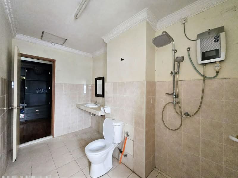 Rumah Berkembar untuk Dijual di Taman Suria Setapak (Setapak) - Zul Syafiq - Bathroom - PropertyGuru.com.my