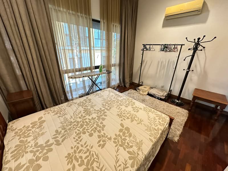 Twin Villa for Sale in Seri Kembangan (Selangor) - Joyce Chan - PropertyGuru.com.my