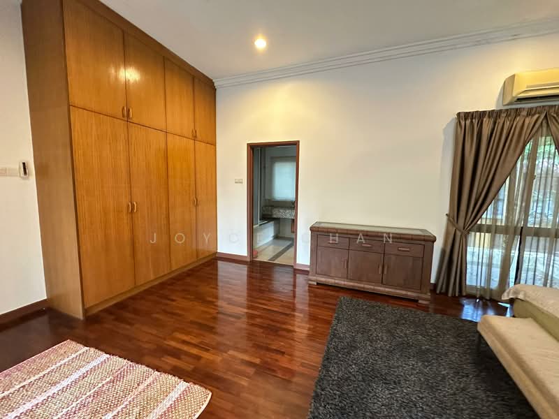 Twin Villa for Sale in Seri Kembangan (Selangor) - Joyce Chan - PropertyGuru.com.my