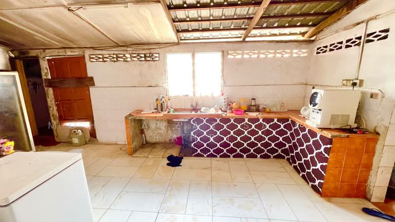 Rumah Teres 1 Tingkat untuk Dijual di Seksyen 24 (Shah Alam) - Mohd Aizat Saiful Bahri - Kitchen - PropertyGuru.com.my