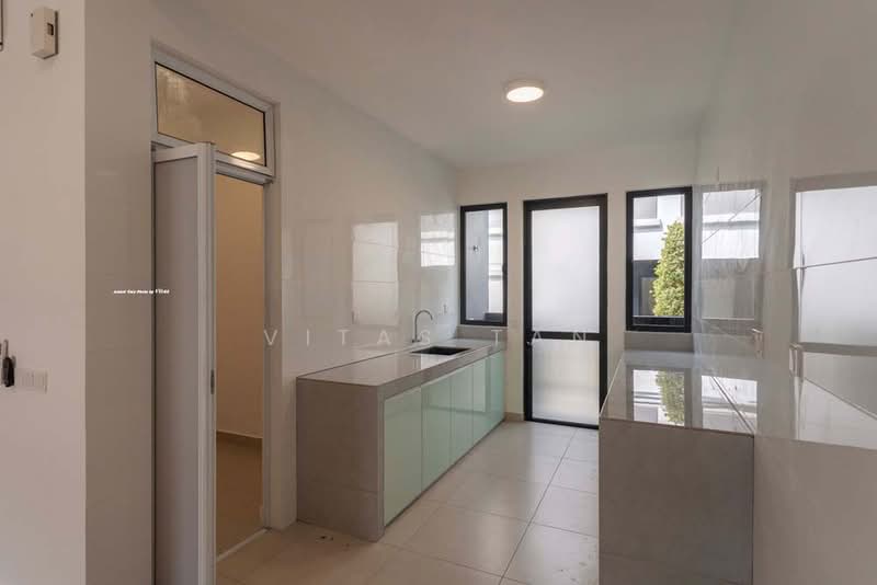 Rumah Bandar untuk Disewa di Eco Ardence (Setia Alam) - Vitas Tan - Kitchen - PropertyGuru.com.my