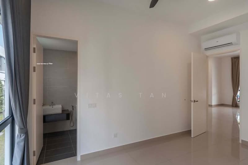 Rumah Bandar untuk Disewa di Eco Ardence (Setia Alam) - Vitas Tan - Bathroom - PropertyGuru.com.my