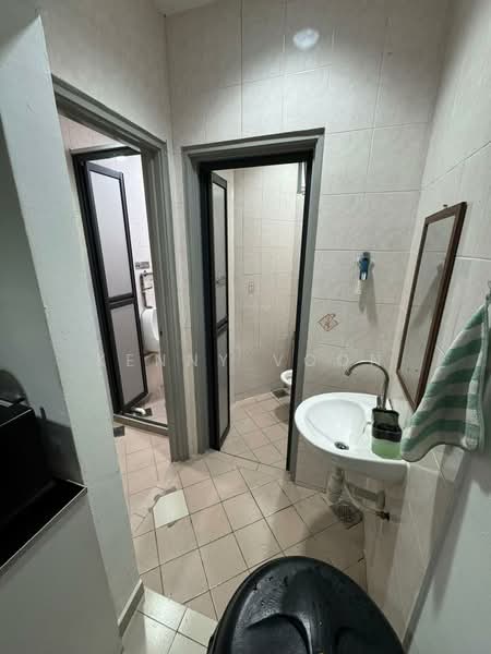 Office for Rent in Taipan Business Centre (Subang Jaya) - Kenny Voon - Bathroom - PropertyGuru.com.my