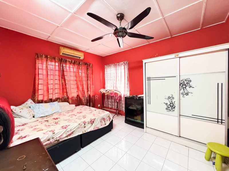 Cluster House for Sale in Taman Putra Perdana (Puchong) - Syahrim Naim - Bedroom - PropertyGuru.com.my