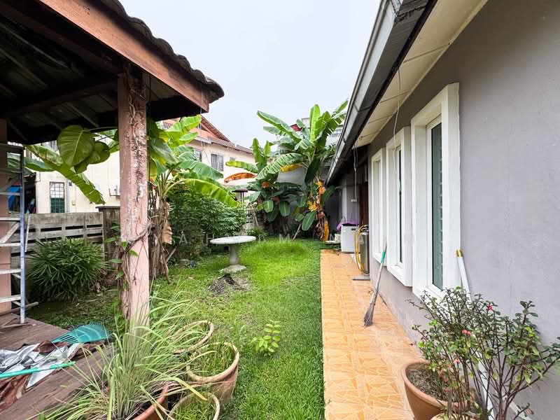 Cluster House for Sale in Taman Putra Perdana (Puchong) - Syahrim Naim - Exterior - PropertyGuru.com.my
