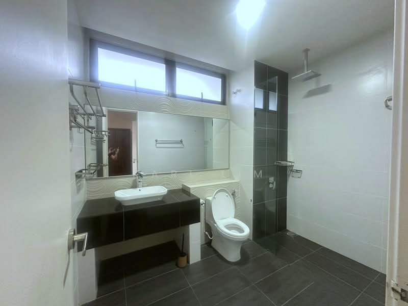 Cluster House for Sale in Eco Botanic (Iskandar Puteri (Nusajaya)) - Karl Lim - Bathroom - PropertyGuru.com.my