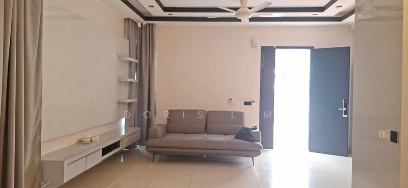 Cluster House for Sale in Bandar Rimbayu (Telok Panglima Garang) - Doris Lim - Living Room - PropertyGuru.com.my
