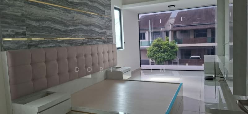 Cluster House for Sale in Bandar Rimbayu (Telok Panglima Garang) - Doris Lim - Bedroom - PropertyGuru.com.my