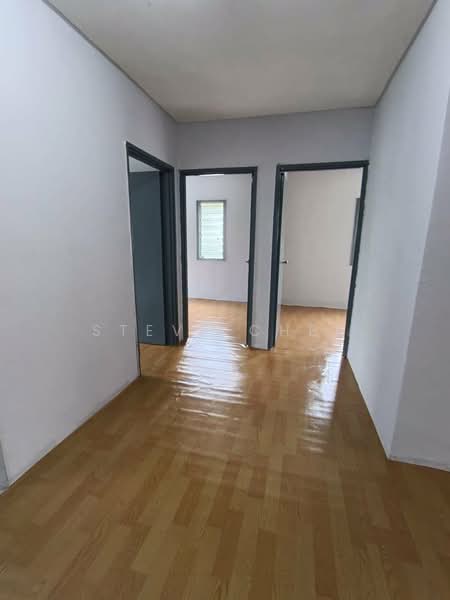 Rumah Flat untuk Disewa di Desa Satu - Steve Chen - Corridor - PropertyGuru.com.my