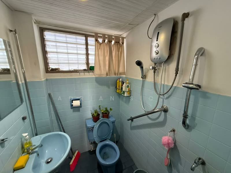 2-storey Terraced House for Sale in Kepong (Kuala Lumpur) - Adrian Siow - Bathroom - PropertyGuru.com.my