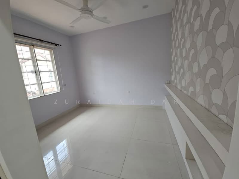 For Sale - Bandar Tun Hussein Onn