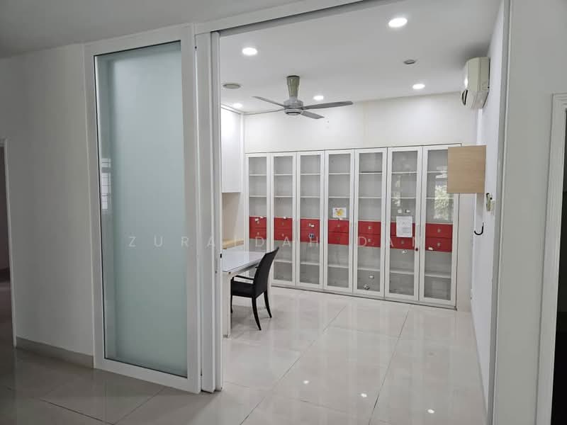 For Sale - Bandar Tun Hussein Onn