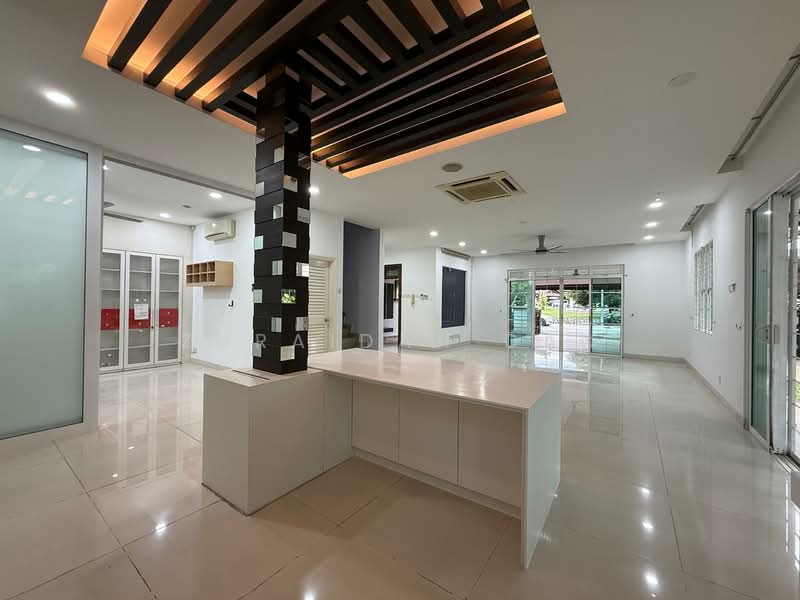 Rumah Berkembar untuk Dijual di Bandar Tun Hussein Onn (Cheras) - Zuraidah Dan - Living Room - PropertyGuru.com.my