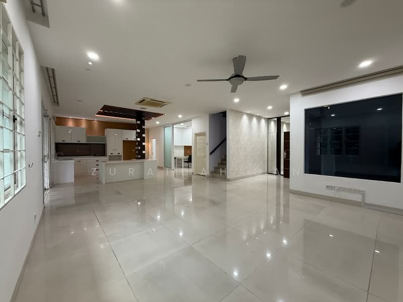 Rumah Berkembar untuk Dijual di Bandar Tun Hussein Onn (Cheras) - Zuraidah Dan - Living Room - PropertyGuru.com.my