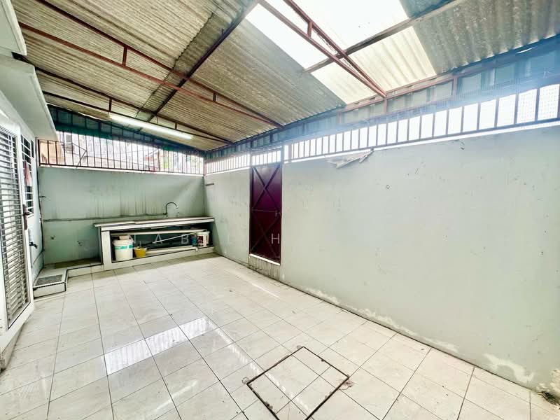 Rumah Teres untuk Dijual di Klang (Selangor) - Nabil Hamzah - Exterior - PropertyGuru.com.my