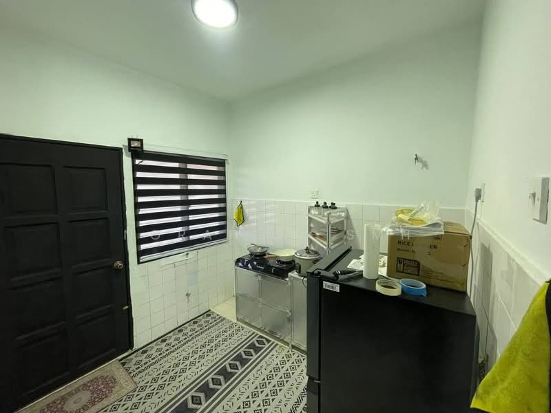 2-storey Terraced House for Sale in Bukit Sentosa (Rawang) - Norafian SMH - Kitchen - PropertyGuru.com.my