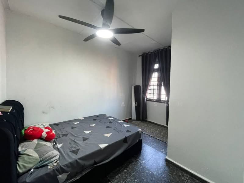 2-storey Terraced House for Sale in Bukit Sentosa (Rawang) - Norafian SMH - Bedroom - PropertyGuru.com.my