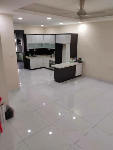 2-storey Terraced House for Sale in Perling (Johor) - Max Loh - Kitchen - PropertyGuru.com.my