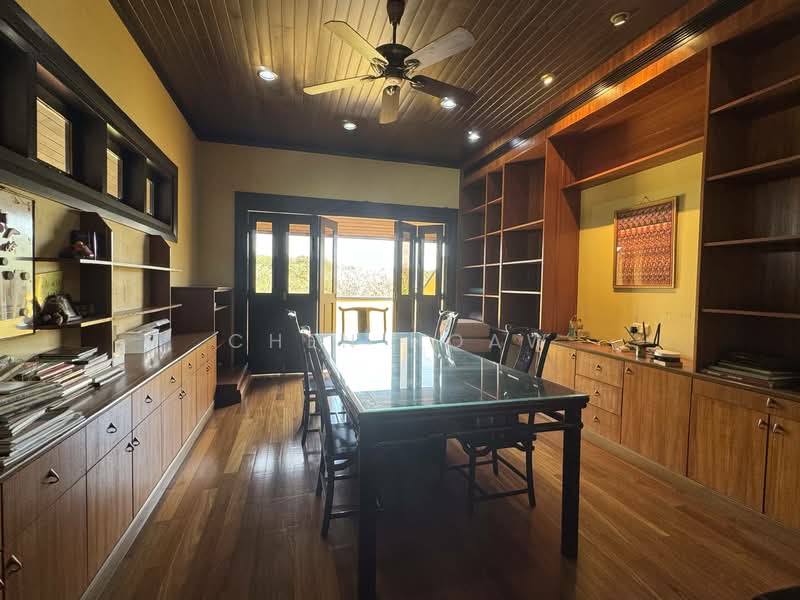 Bungalow for Sale in Petaling Jaya (Selangor) - Chen Hoaw - Study - PropertyGuru.com.my