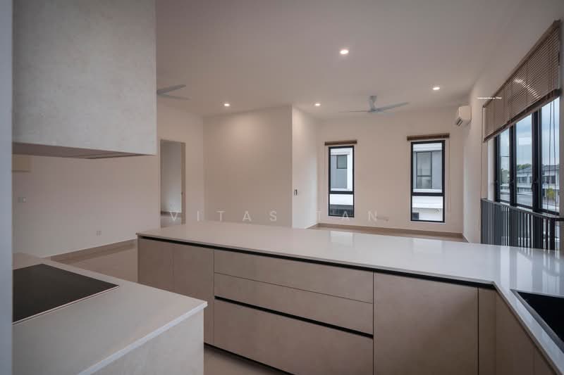 Rumah Bandar untuk Disewa di Eco Ardence (Setia Alam) - Vitas Tan - Kitchen - PropertyGuru.com.my