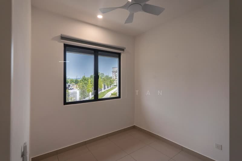 Rumah Bandar untuk Disewa di Eco Ardence (Setia Alam) - Vitas Tan - Bedroom - PropertyGuru.com.my