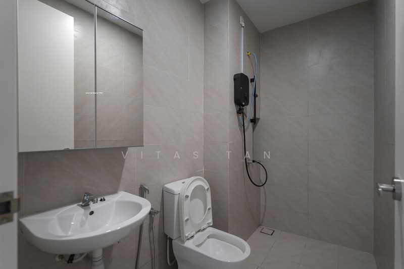 Rumah Bandar untuk Disewa di Eco Ardence (Setia Alam) - Vitas Tan - Bathroom - PropertyGuru.com.my