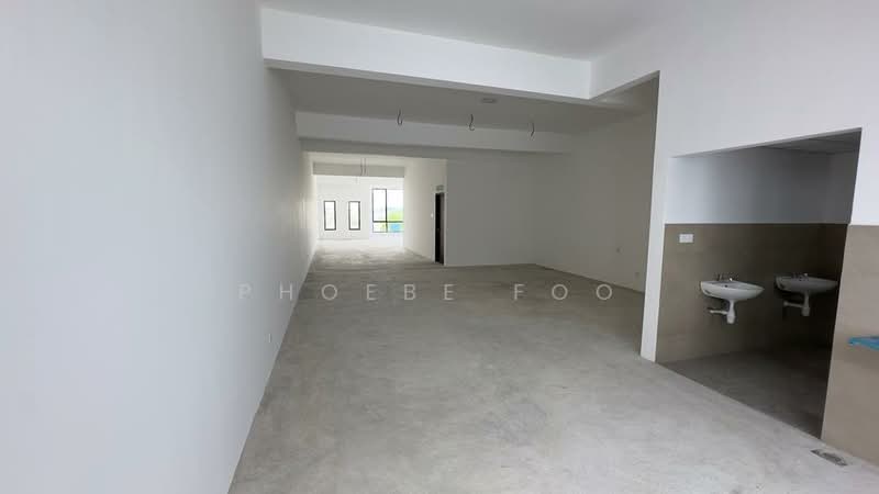 Shop for Rent in Austin Crest (Johor Bahru) - Phoebe Foo - Interior - PropertyGuru.com.my